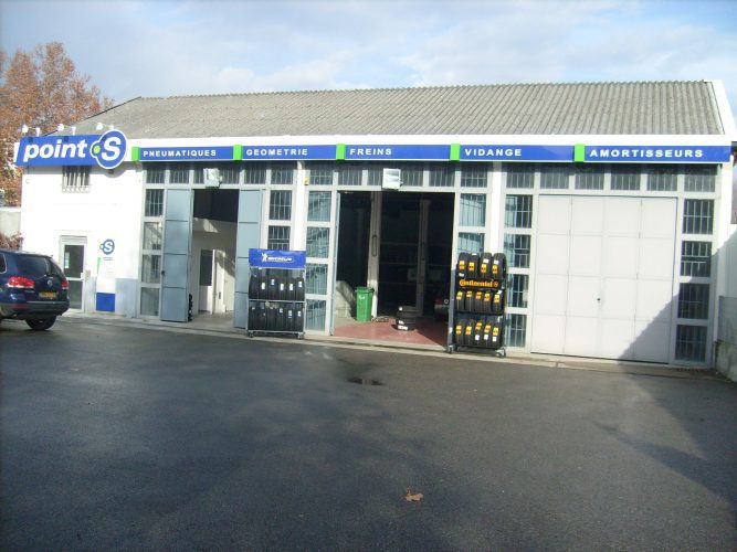 Point S - 38100 Grenoble - Photo extérieur