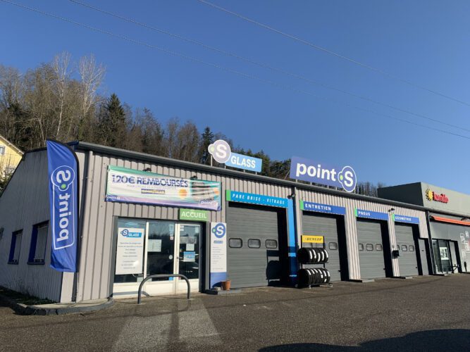 Photo centre Point S - 38110 Saint-Jean-de-Soudain