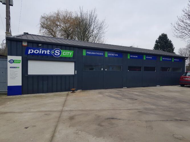 Photo centre Point S - 59710 Avelin