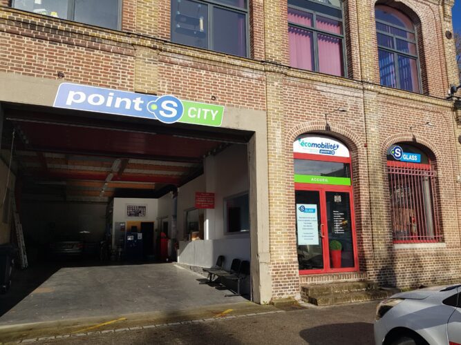 Photo centre Point S - 27400 Louviers